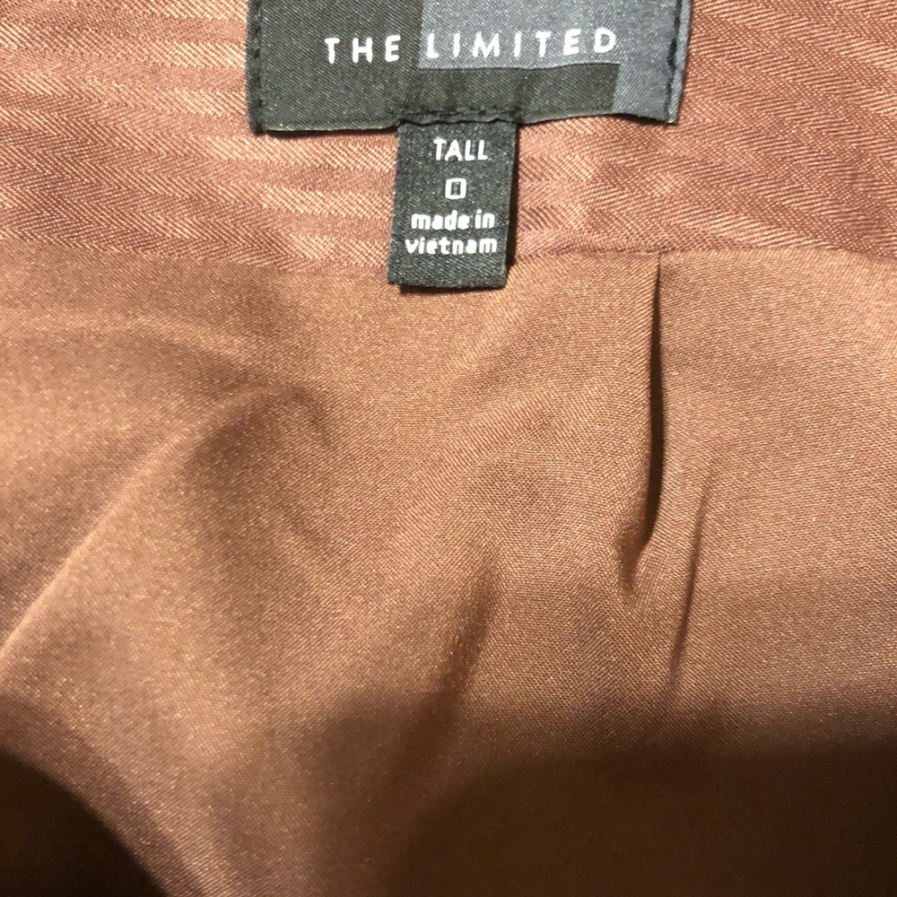 The Limited Women’s Brown Skirt. Size: Tall 0. Excellent Condition. - Picture 3 of 5